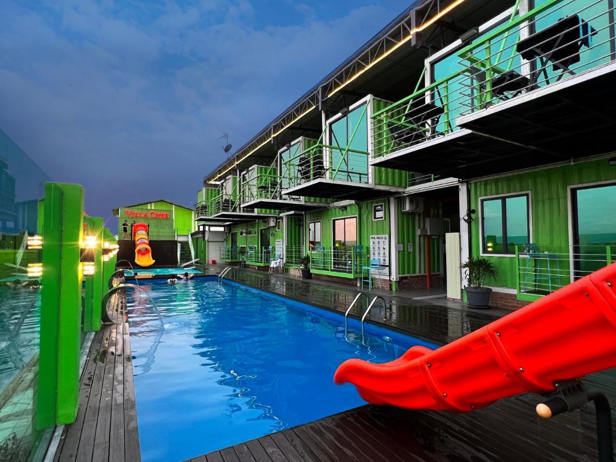 Villa Chee Sekinchan Exterior photo