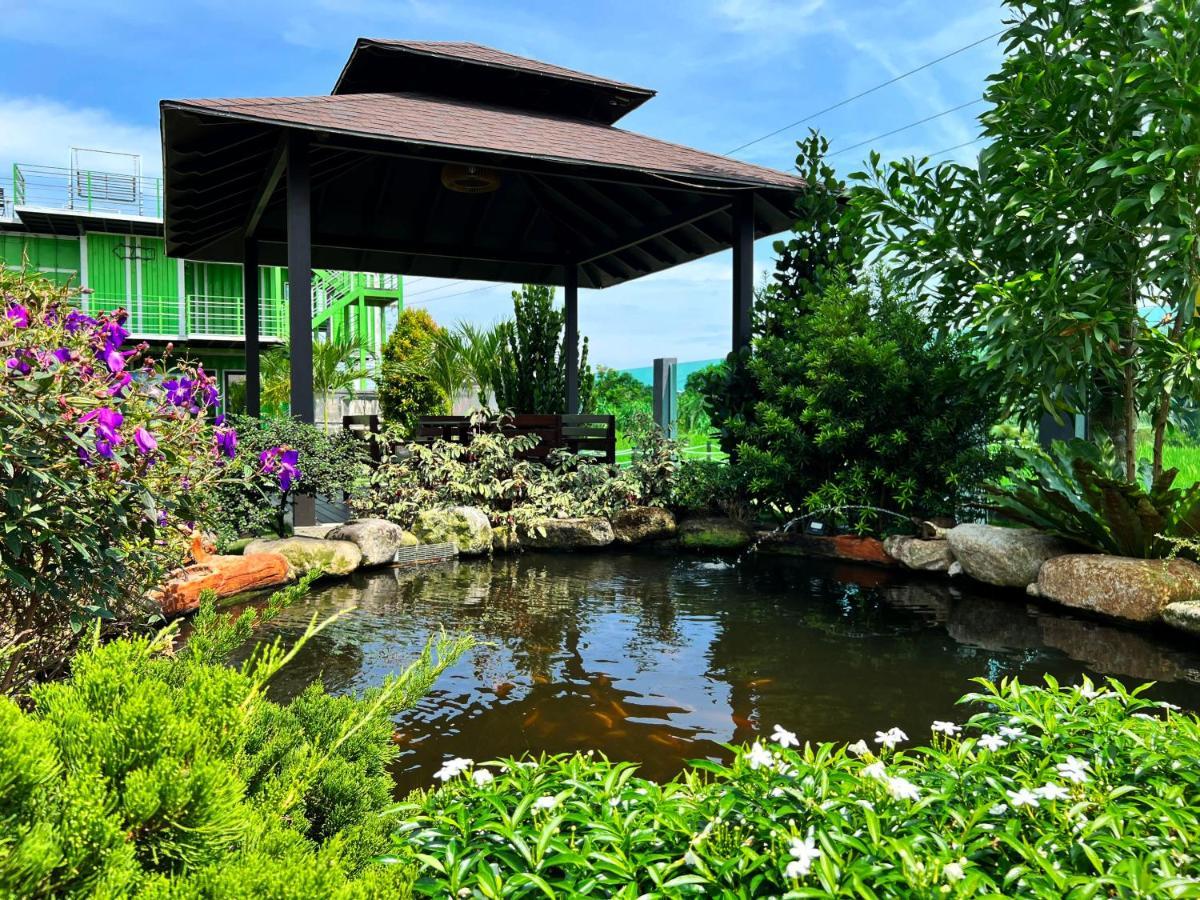 Villa Chee Sekinchan Exterior photo