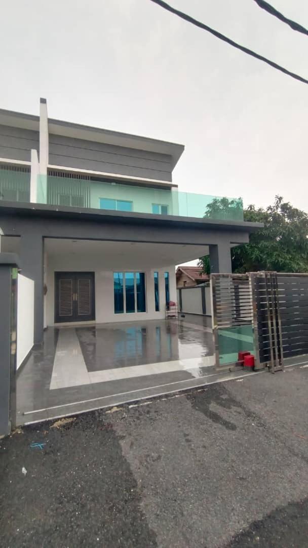 Villa Chee Sekinchan Exterior photo