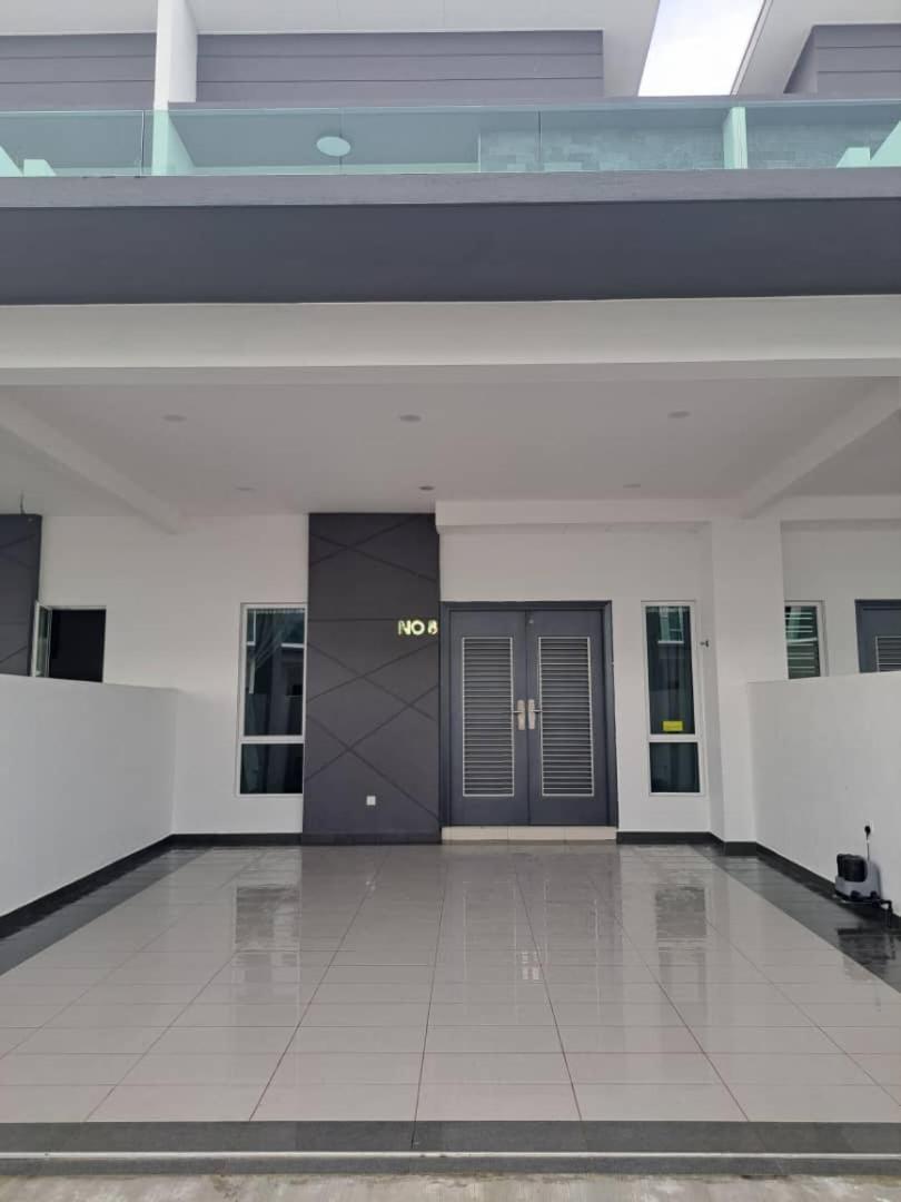 Villa Chee Sekinchan Exterior photo